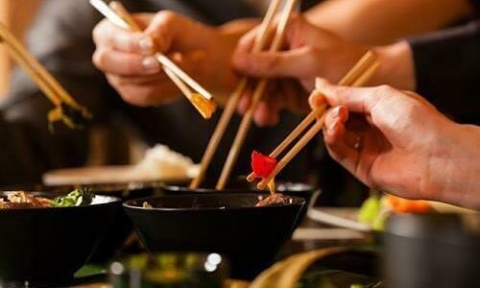 5 thoi quen ai cung co tan pha nhanh chong suc khoe gia dinh viet moi ngay ma khong he biet