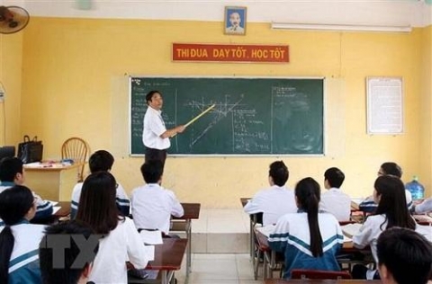 giao vien trong cac co so giao duc duoc nghi he toi da 8 tuan