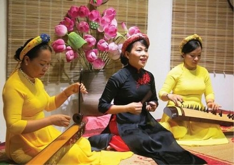 xay dung ca hue thanh san pham van hoa du lich dac sac