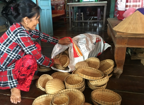 lang nghe dan dat xa long giang