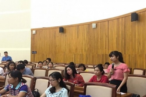 quan long bien ha noi doi thoai ve che do chinh sach phap luat lao dong