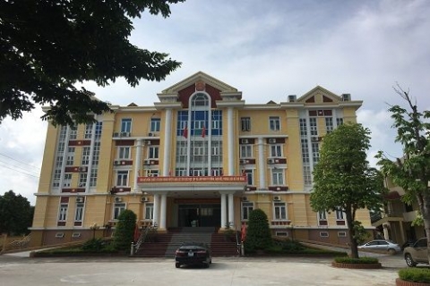 huyen hau loc thanh hoa trien khai thuc hien thang loi nghi quyet dai hoi dang bo