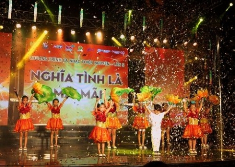 chuong trinh ca nhac thien nguyen nghia tinh la mai mai