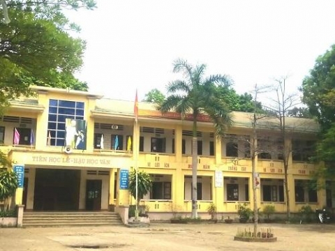 truong thcs xa thuy an khong ngung nang cao chat luong day va hoc