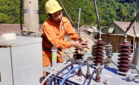 quang binh nganh cong thuong chung suc xay dung nong thon moi
