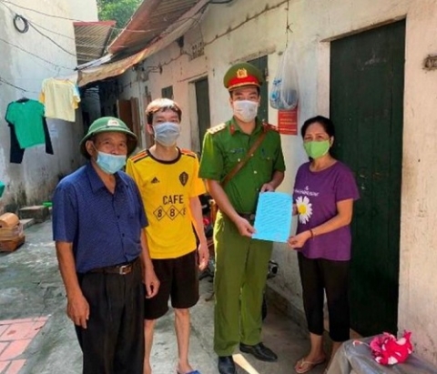 ha no i nhieu chu nha tro o quan tay ho mien giam tien thue cho nguoi lao dong gap kho khan