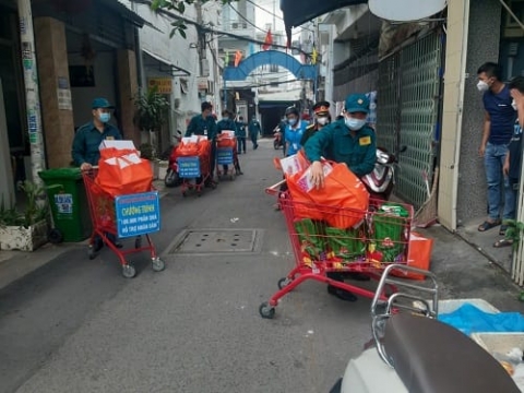 quan 7 quan doi cung chinh quyen dia phuong no luc quan tam doi song nguoi dan