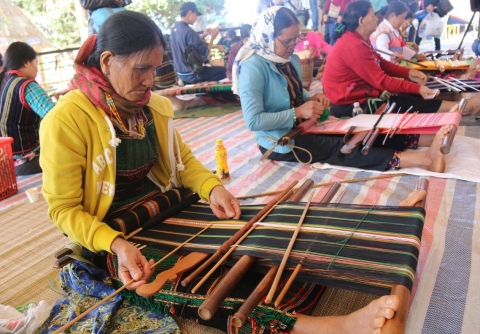 10 di san duoc dua vao danh muc di san van hoa phi vat the quoc gia