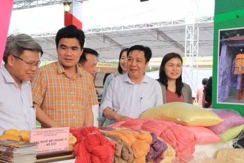 ha noi bao ton va phat huy gia tri van hoa lang nghe trong xay dung nong thon moi