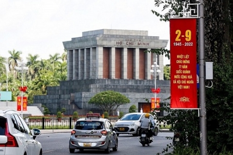 ha noi trang hoang co hoa ruc ro chao mung 77 nam quoc khanh 29