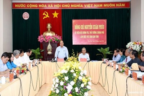 thu tuong lam viec voi lanh dao chu chot tinh kon tum