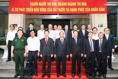 thu tuong lam viec voi bo thong tin va truyen thong