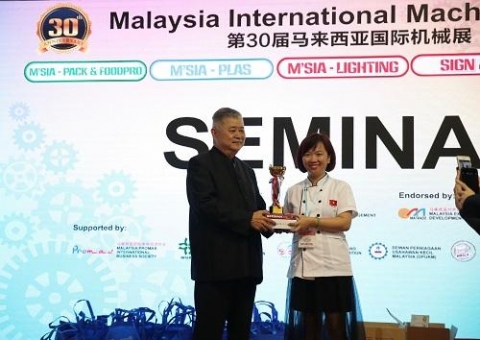 nghe nhan tre tran phuong nga dua thach 3d viet nam ra the gioi