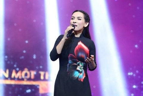 ca si phi nhung qua doi sau thoi gian nhiem covid 19