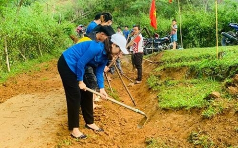 thanh nien yen bai xung kich khoi nghiep