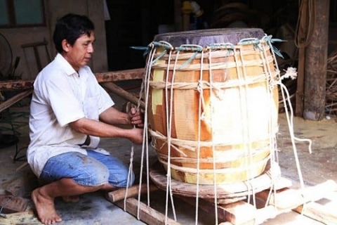 kham pha lang nghe trong lam yen 200 nam tuoi noi tieng xu quang