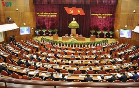 ngay lam viec thu hai cua hoi nghi trung uong 11