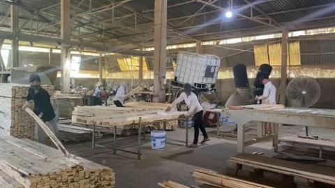 thi xa quang tri nang cao chat luong cac cong trinh ha tang thiet yeu nham phuc vu cho cac hoat dong san xuat tai cac ccn