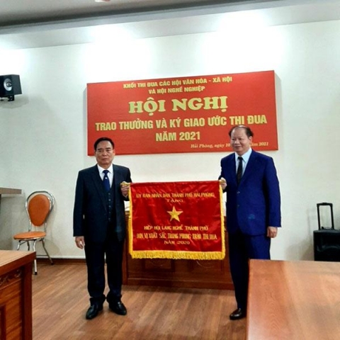 chu tich hiep hoi lang nghe hai phong hoat dong tich cuc trong nhiem vu truong khoi thi dua cac hoi van hoa xa hoi va hoi nghe nghiep thanh pho