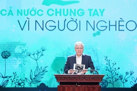 hay dong tam hiep luc giup do mang lai hanh phuc cho nguoi ngheo