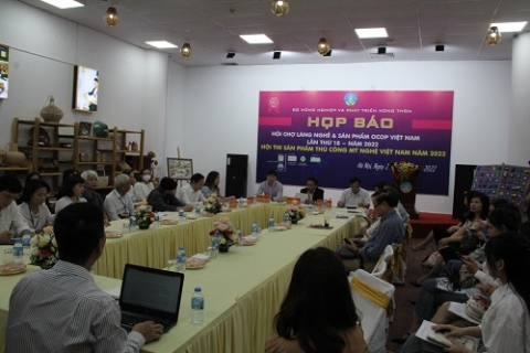 danh thuc tiem luc lang nghe va san pham thu cong my nghe viet