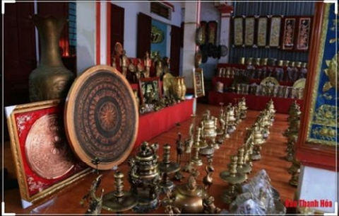 ve lang tra bong thanh hoa xem cac nghe nhan duc dong truyen thong
