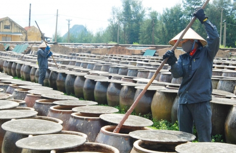quang ninh nuoc mam cai rong thuong hieu rieng cua van don
