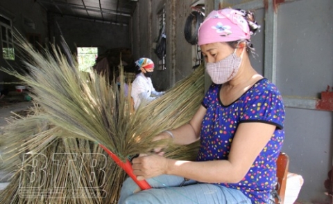 thai binh phu nu duyen hai lam giau tu nghe truyen thong