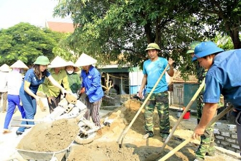 ha tinh diem sang chuong trinh muc tieu xay dung nong thon moi