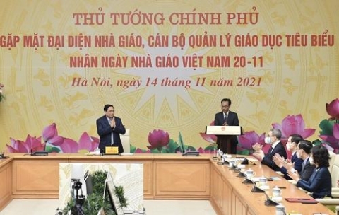 thu tuo ng pha m minh chi nh pha t bie u nhan di p ky nie m nga y 2011