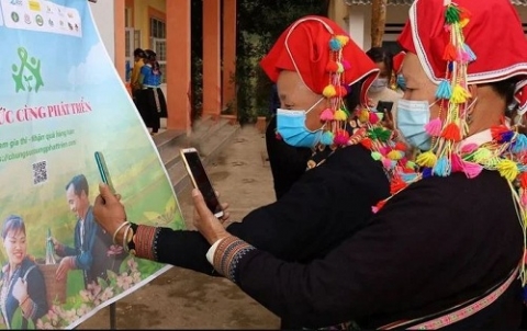 ho ngheo ho can ngheo se duoc ho tro dien thoai thong minh tu 12122022
