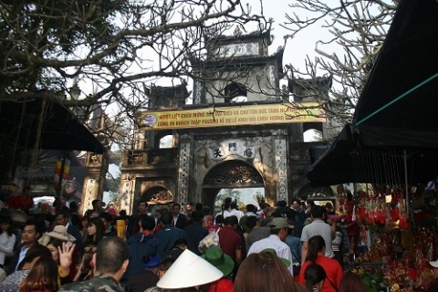 huyen my duc ha noi chuan bi cho le hoi chua huong nam 2017