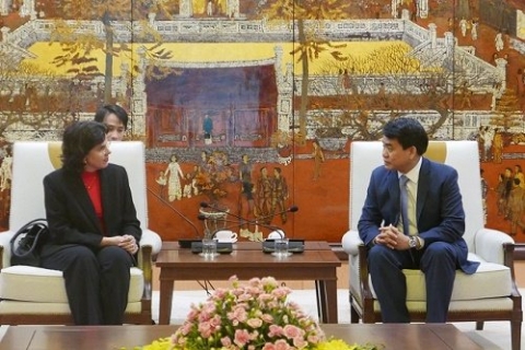 chu tich ubnd tp nguyen duc chung tiep dai su cuba