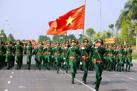 tiep tuc xay dung quan doi hung manh bao ve vung chac to quoc viet nam xhcn