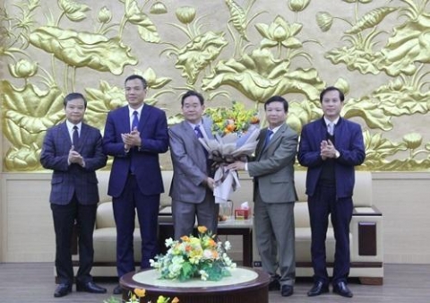 ubnd huyen hoai duc ha noi to chuc gap mat vinh danh nghe nhan uu tu nguyen viet thanh