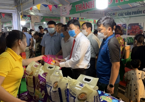 quang ninh thay doi ve quy cach bao bi cho san pham de phu hop voi thi hieu nhu cau thi truong