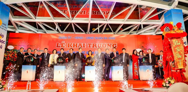 Hà Nội khai trương Khu phố ẩm thực đêm kết hợp đi bộ tại Đảo Ngọc Ngũ Xã