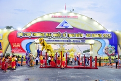 Khai mạc Hội chợ Thương mại Quốc tế Tịnh Biên - An Giang năm 2025