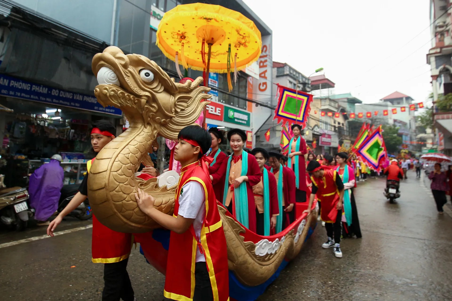 Giữ mạch nguồn di sản Hội hát chèo tàu Tổng Gối