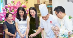 Định vị thương hiệu du lịch sen Hà Nội