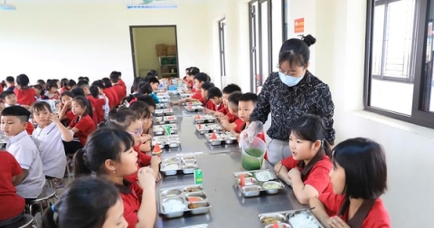 Hà Nội sẵn sàng cho năm học đầu tiên hỗ trợ bữa ăn bán trú