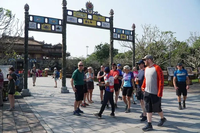 hue mien phi ve tham quan di tich cho cong dan viet nam dip 198 va 29