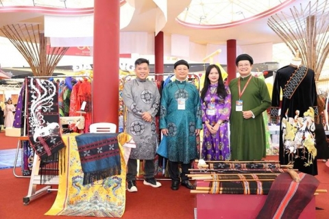 hue tu hoi cung ca nuoc tai trien lam 80 nam hanh trinh doc lap tu do hanh phuc