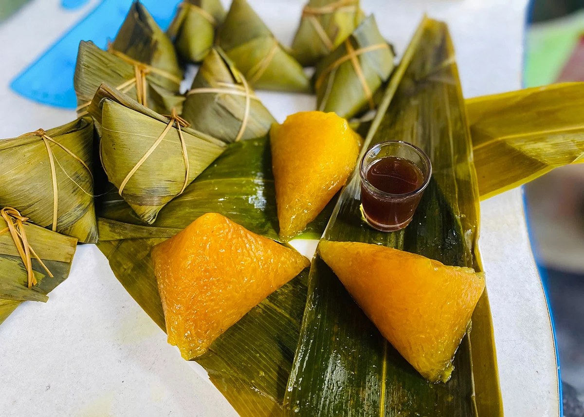 Bánh gio - món ăn truyền thống của người Tày