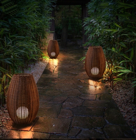 An nhiên với đồ thủ công mỹ nghệ trang trí sân vườn