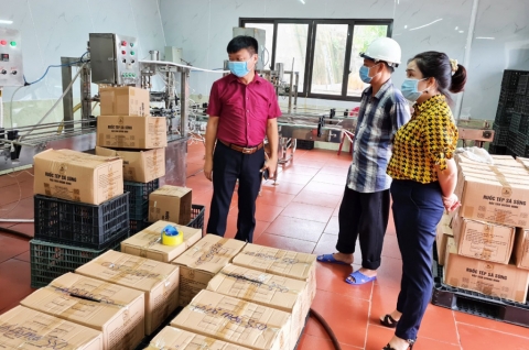 quang ninh kiem tra kien nghi thu hoi 13 san pham va dua 56 san pham ra khoi chuong trinh ocop