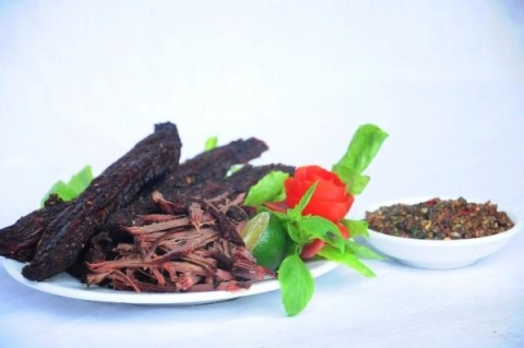 doc dao am thuc thit trau tuyen quang